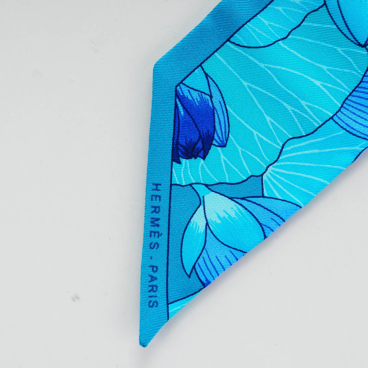 Hermes Silk Fleurs de Lotus Twilly Canard Bleu Dur Turquoise 4 of 5