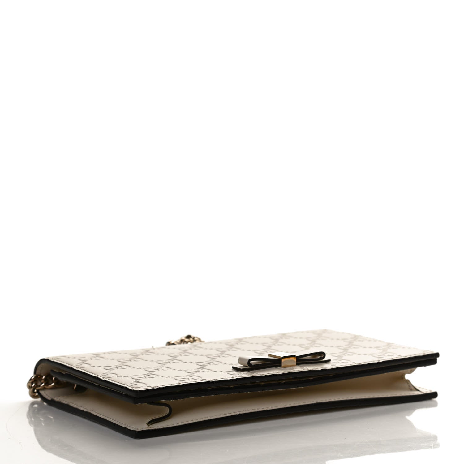 Gucci Guccissima Signature Bowy Chain Wallet Mystic White 3 of 10