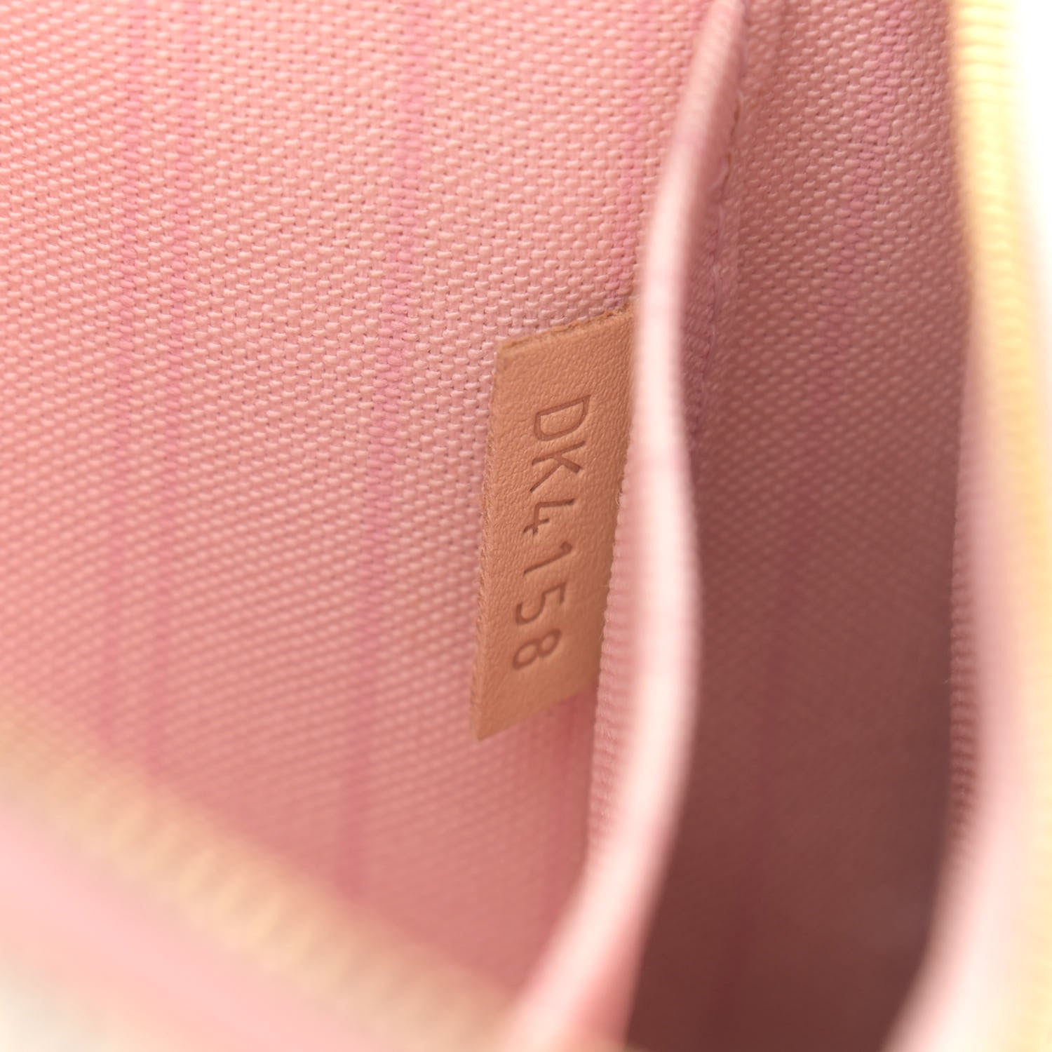 Louis Vuitton Damier Azur Neverfull MM GM Pochette Rose Ballerine 7 of 9