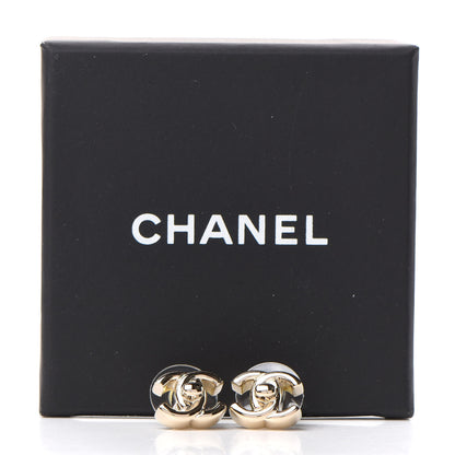 Chanel Metal CC Turnlock Earrings Gold 5 of 5