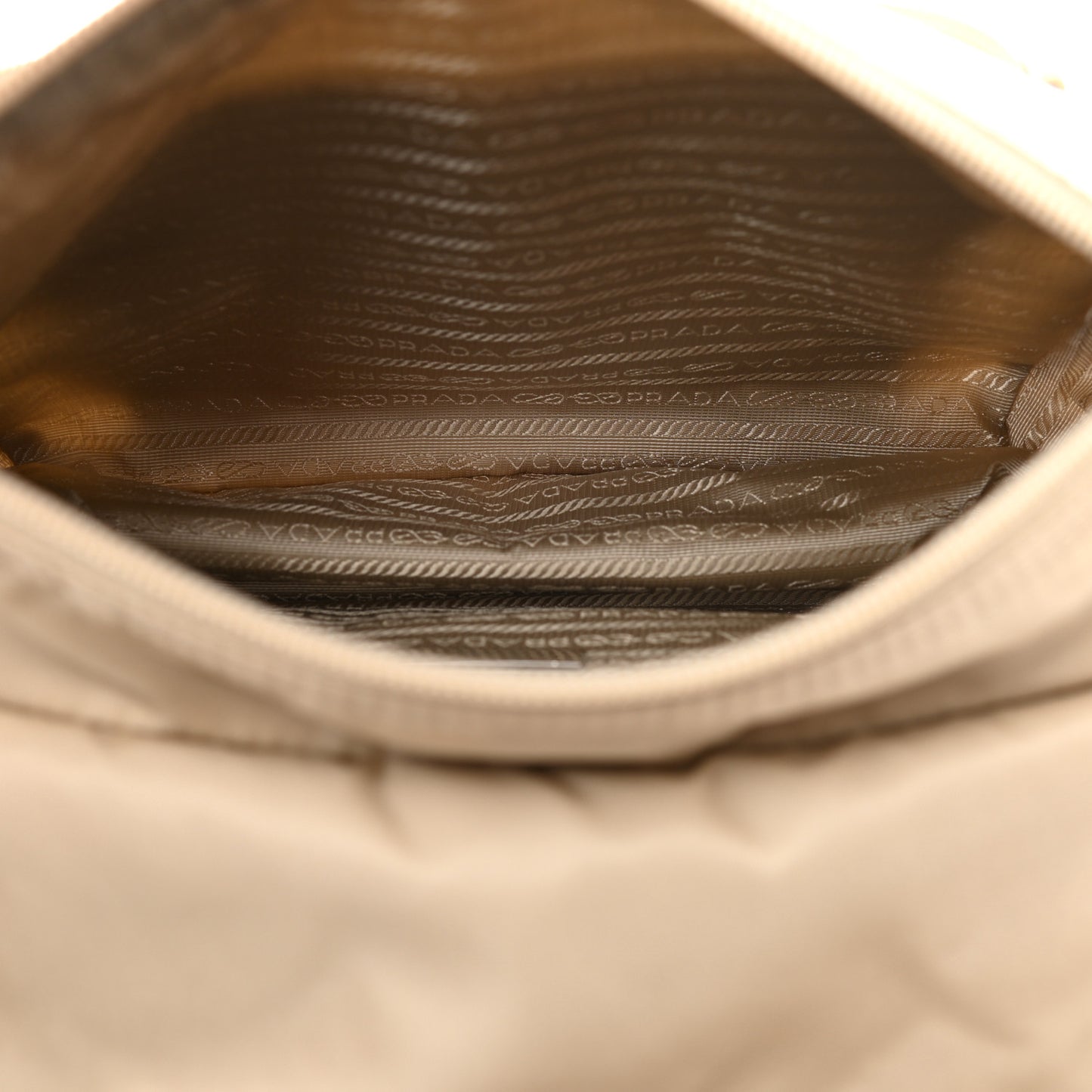 Re-Nylon Vela Saffiano Pocket Single Buckle Messenger Shoulder Bag Deserto