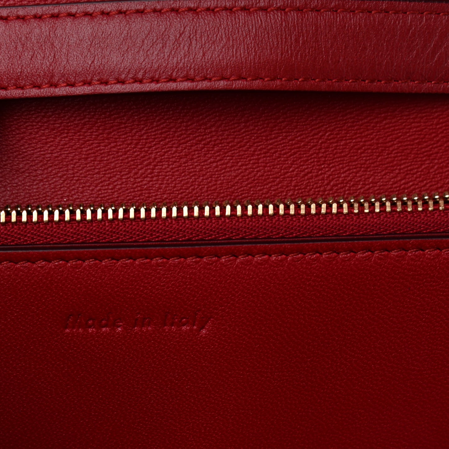 Box Calfskin Medium Classic Box Flap Bag Red