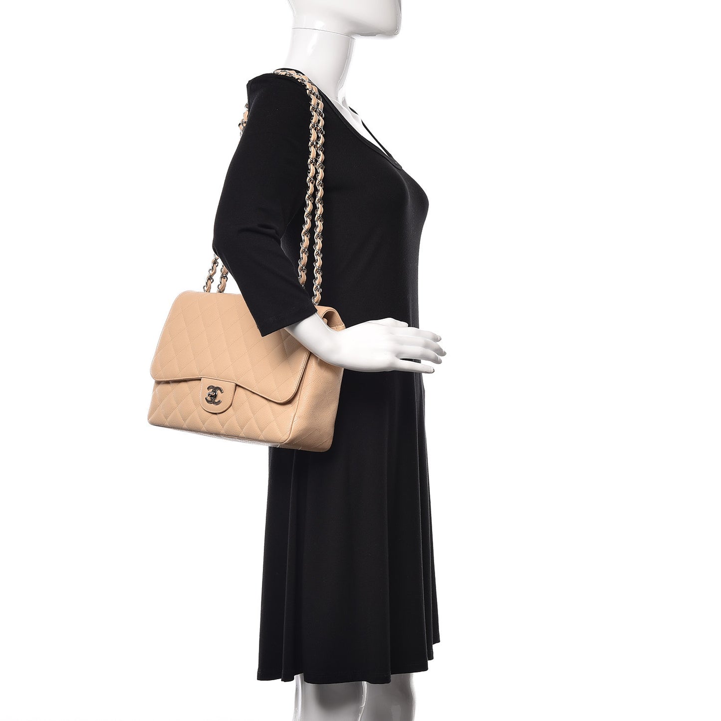 Caviar Quilted Jumbo Single Flap Beige Clair