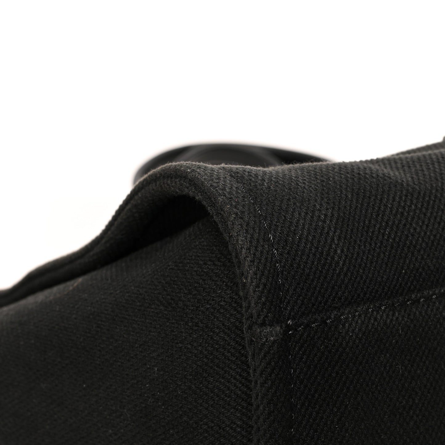 Canvas Pearl Medium Deauville Tote Black