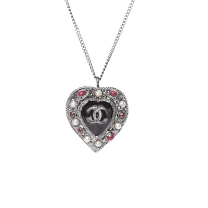 Chanel Pearl Enamel Heart CC Necklace Pendant Silver 4 of 4