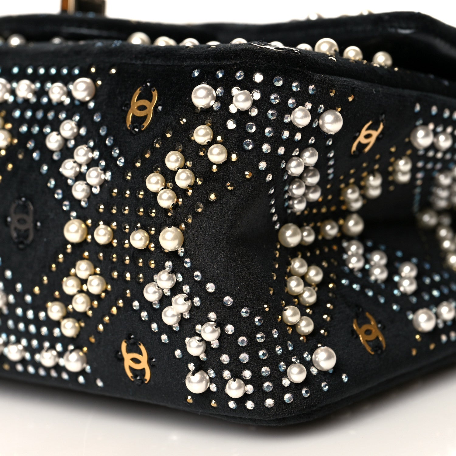 Chanel Velvet Pearl Crystal Embellished 2.55 Mini Reissue Flap Black 10 of 10