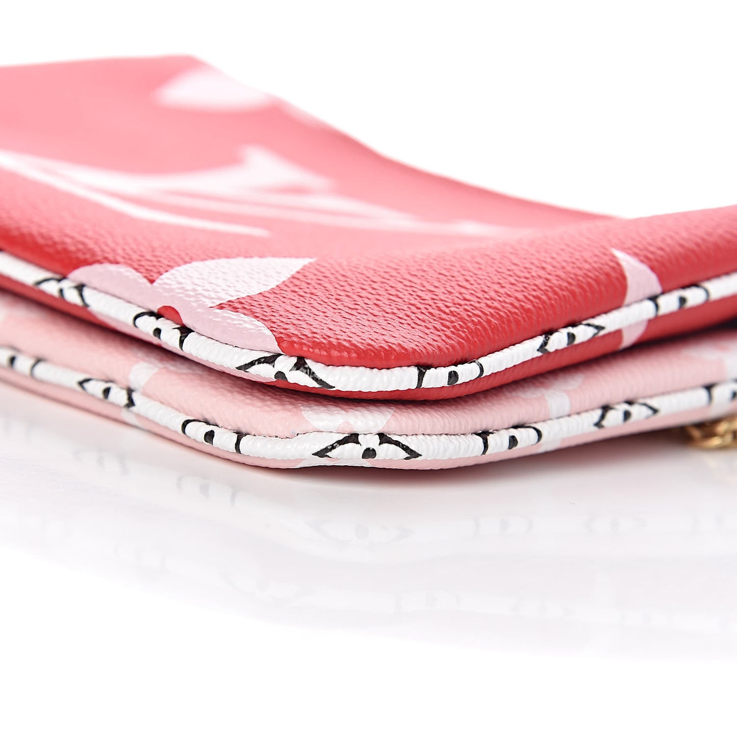 Monogram Giant Double Zip Pochette Rouge
