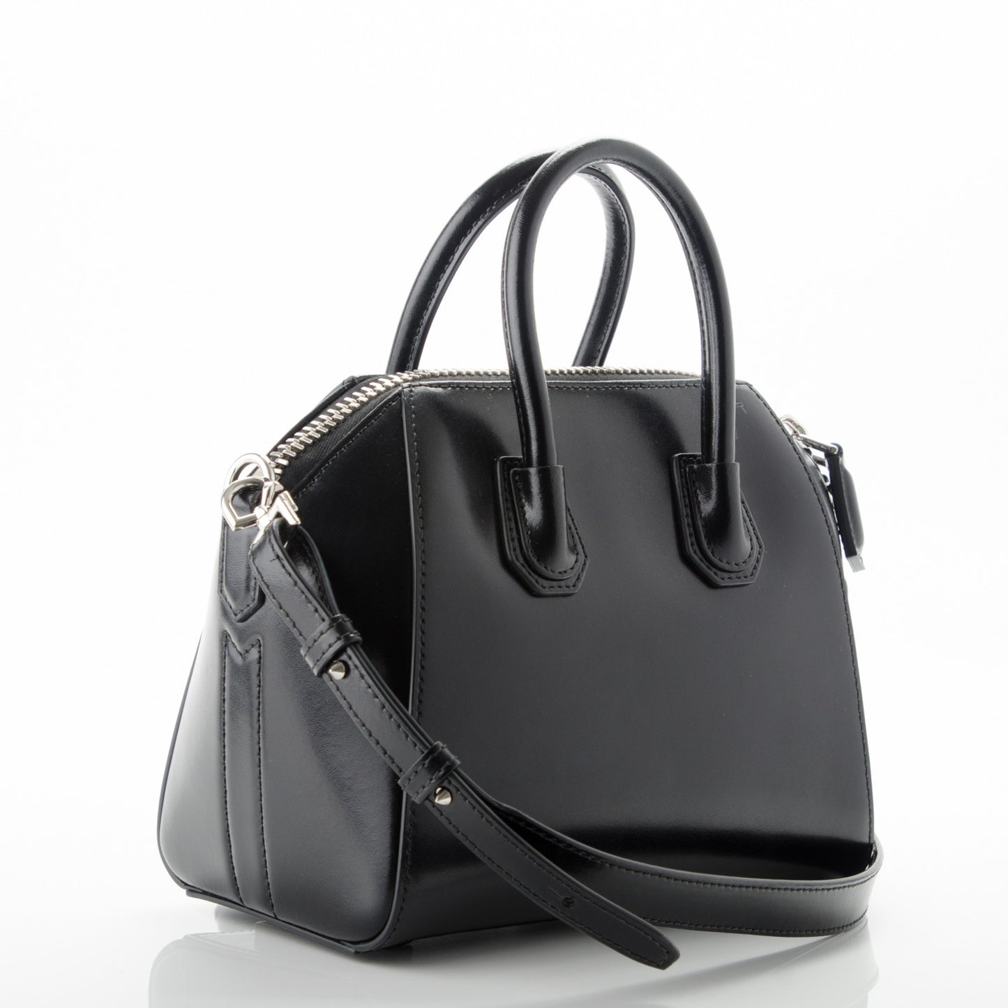 Shiny Lord Calfskin Mini Antigona Black