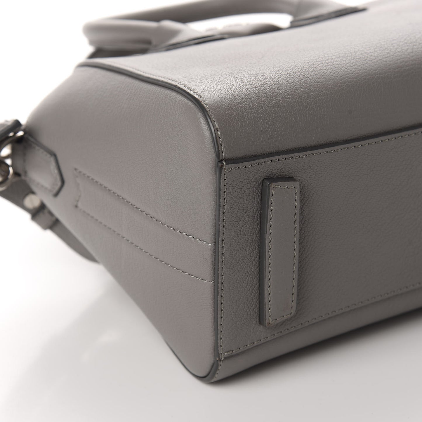 Sugar Goatskin Mini Antigona Pearl Grey