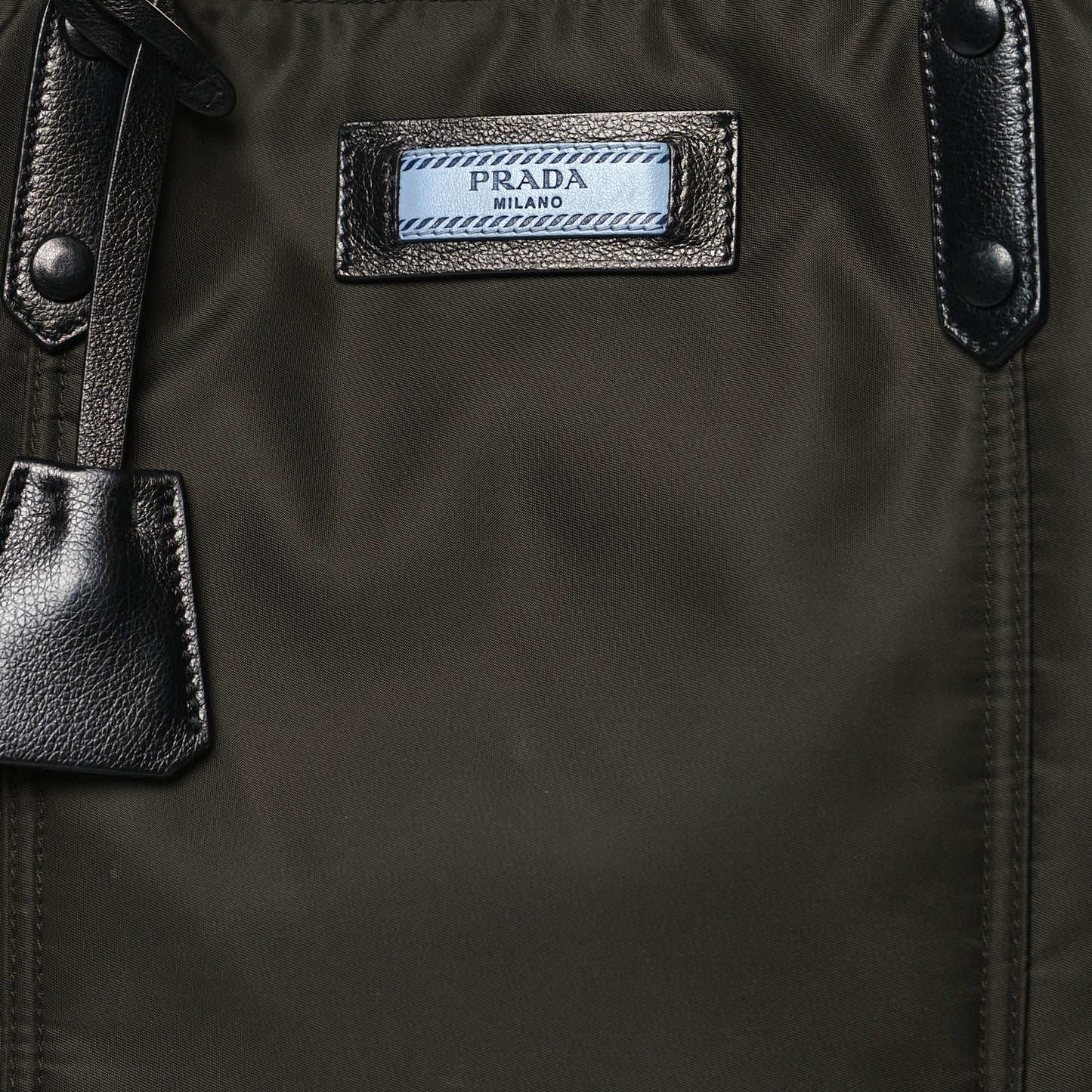 Tessuto Nylon Glace Calfskin Etiquette Tote Militare Black
