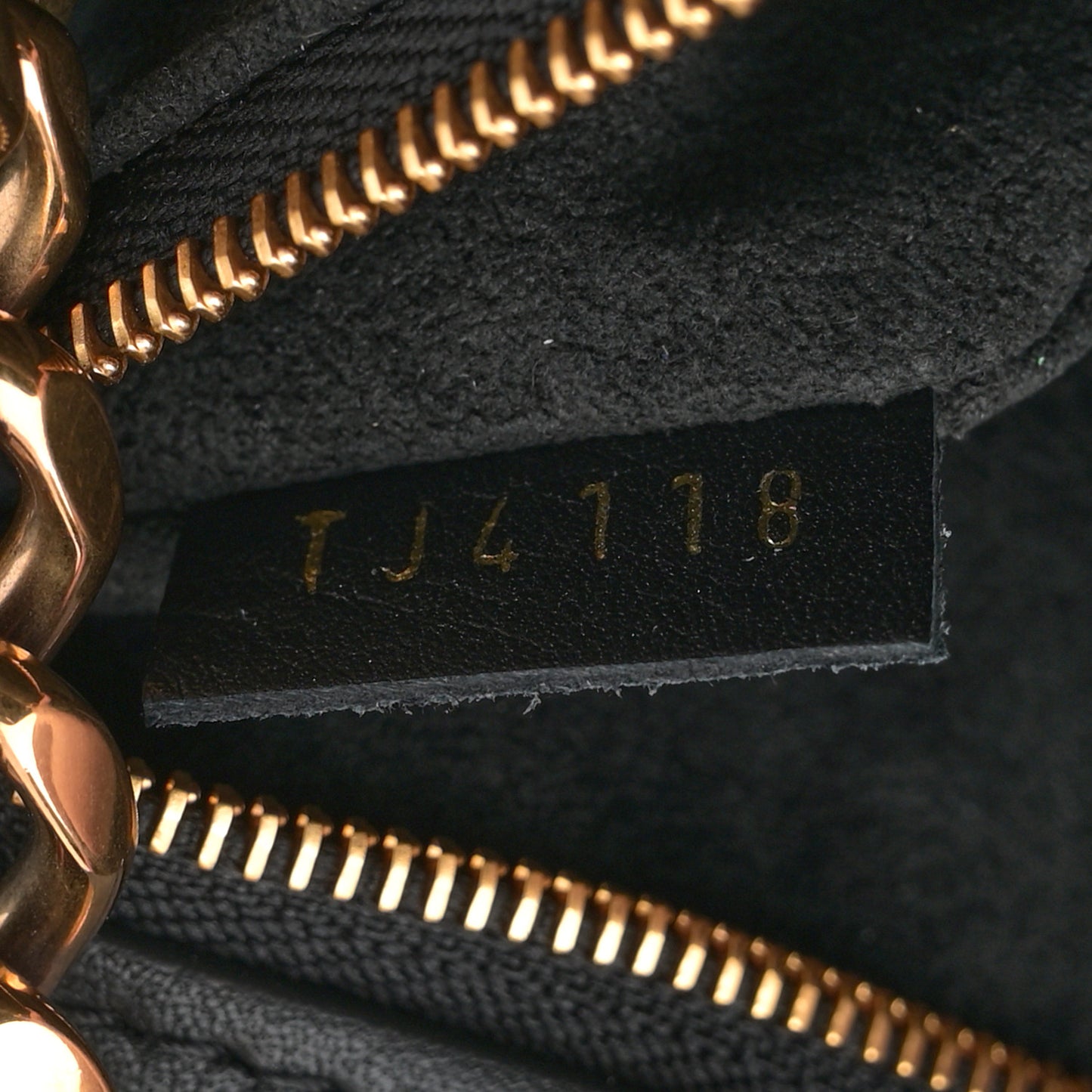 Calfskin New Wave Chain Tote Black