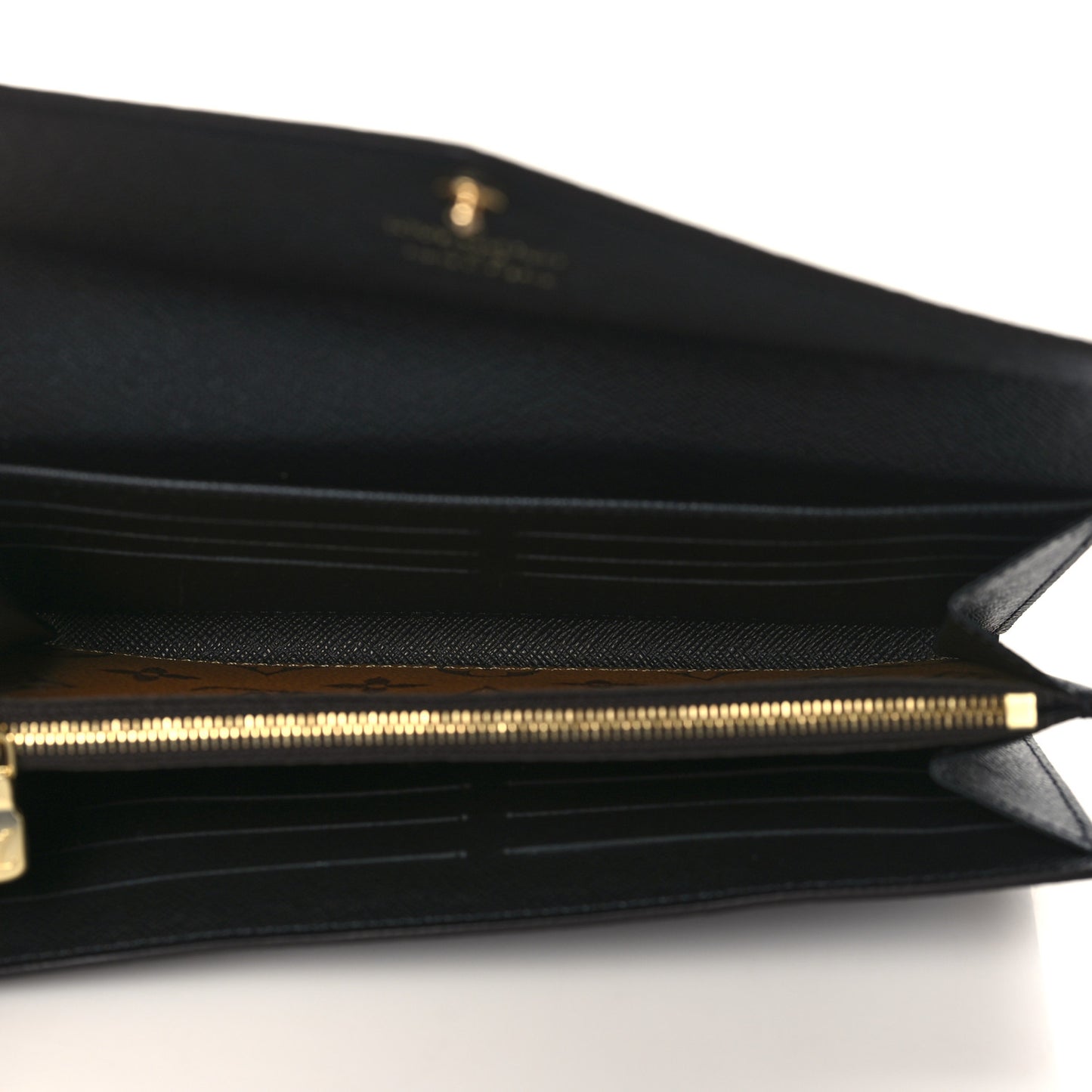 Reverse Monogram Giant Sarah Wallet