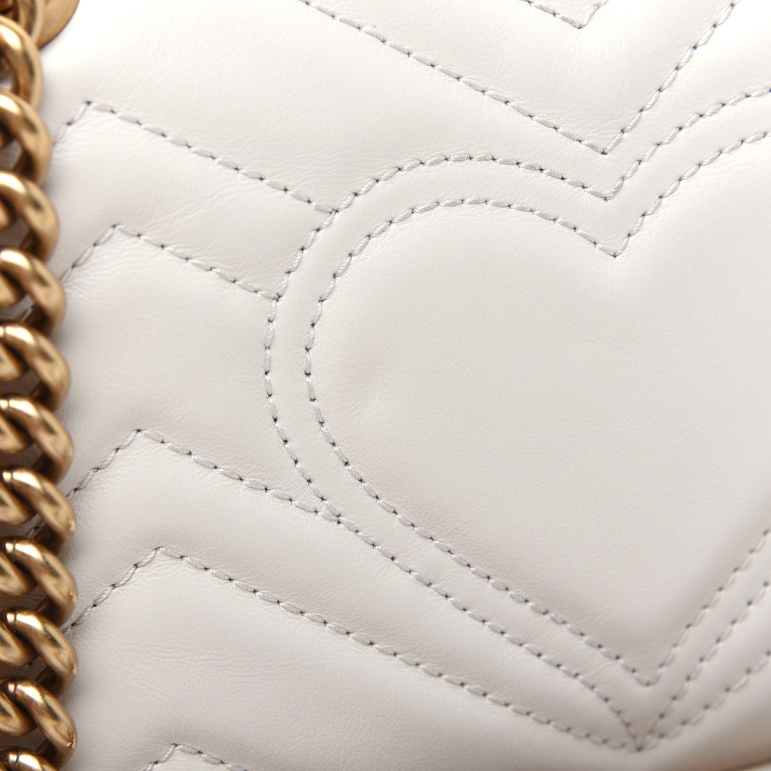 Gucci Calfskin Matelasse Mini GG Marmont Shoulder Bag White 11 of 18