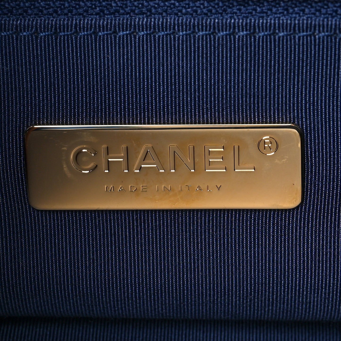 Goatskin Quilted Maxi Chanel 19 Flap Blue