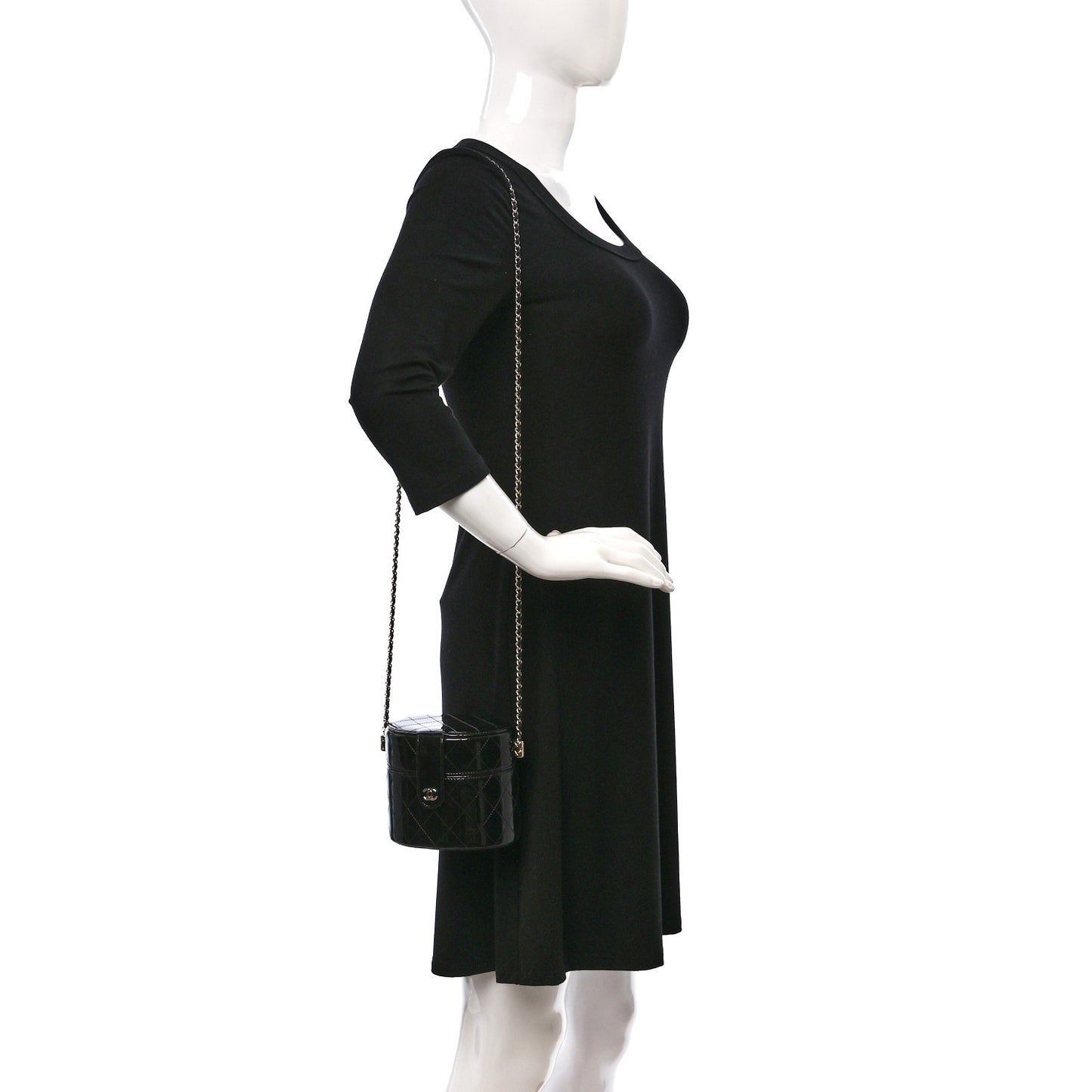 Patent Quilted Round Clutch With Chain Black