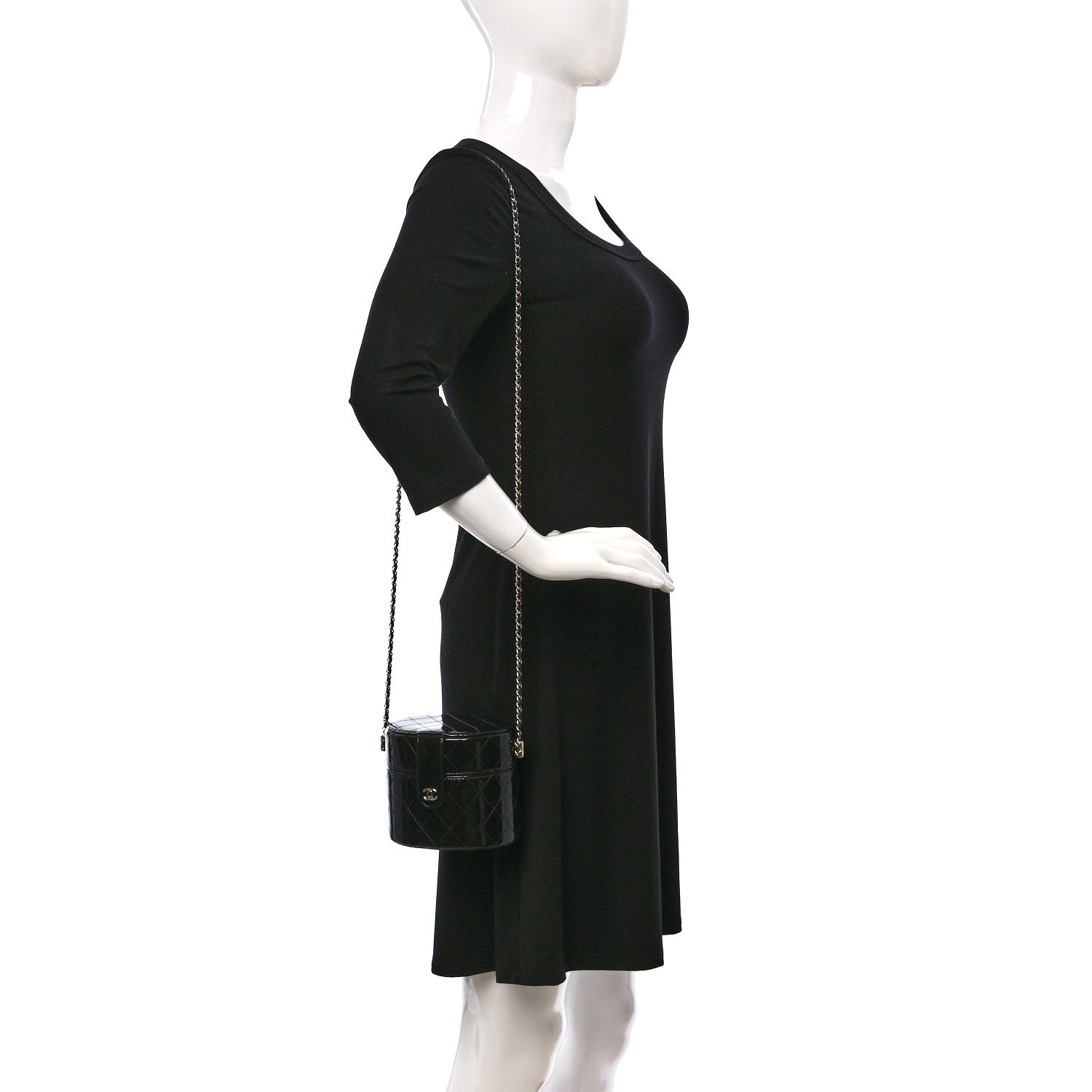 Chanel Patent Quilted Round Clutch With Chain Black 2 of 10