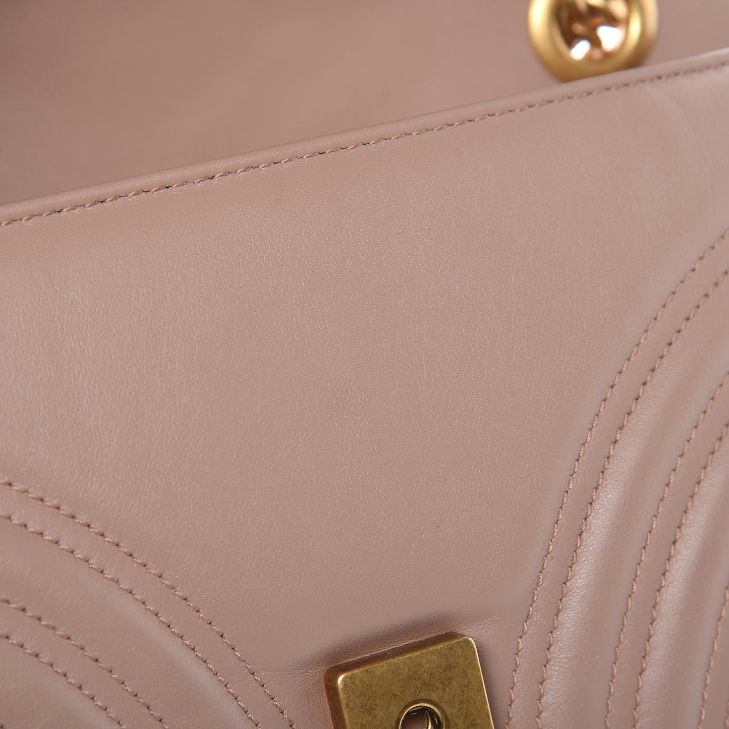 Calfskin Matelasse Small GG Marmont Shoulder Bag Porcelain Rose