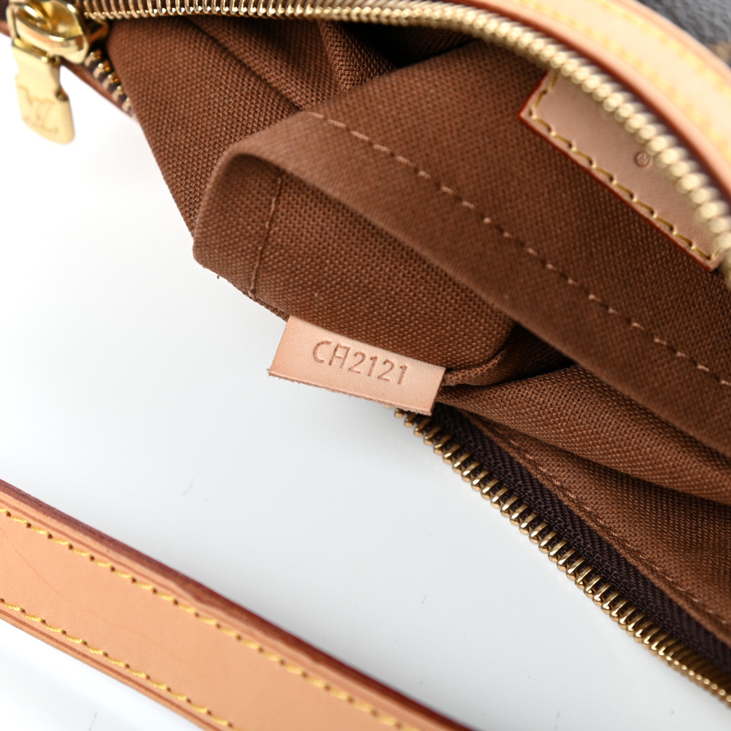 Louis Vuitton Monogram Odeon PM 7 of 10