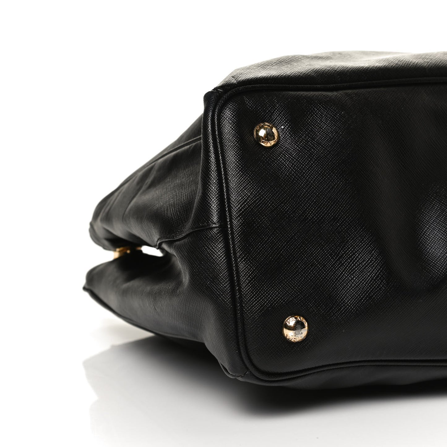 Saffiano Medium Galleria Double Zip Tote Black