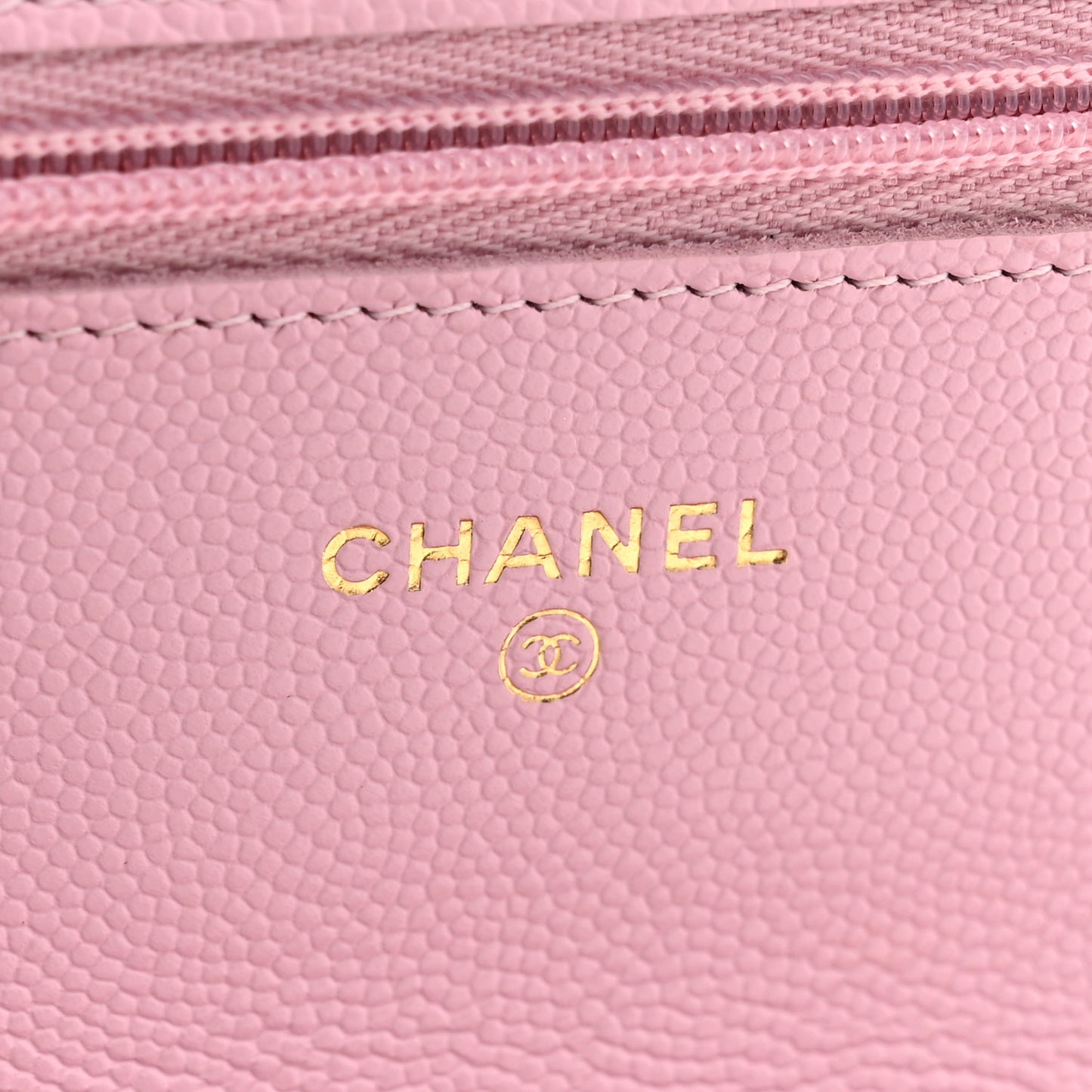 Caviar Quilted Textured CC Wallet on Chain WOC Light Pink