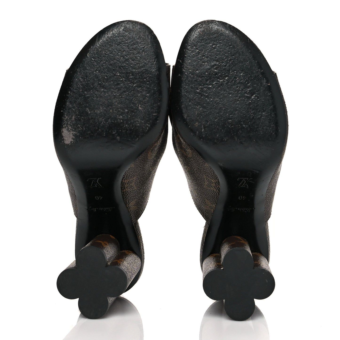 Patent Monogram Indiana Mule 40 Cacao Brown
