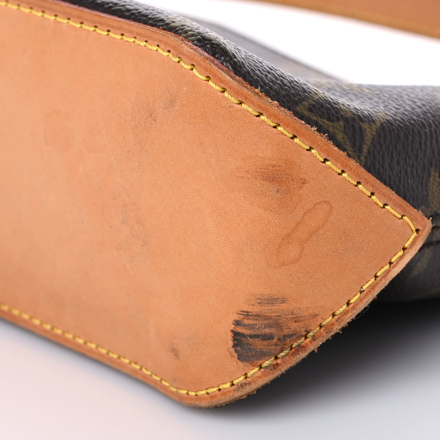 Monogram Trotteur