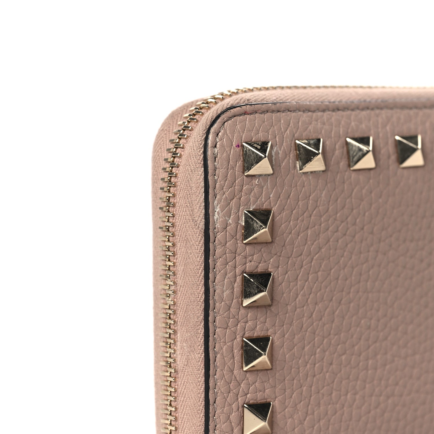 Valentino Garavani Pebbled Calfskin Rockstud Zip Around Wallet Poudre 7 of 7