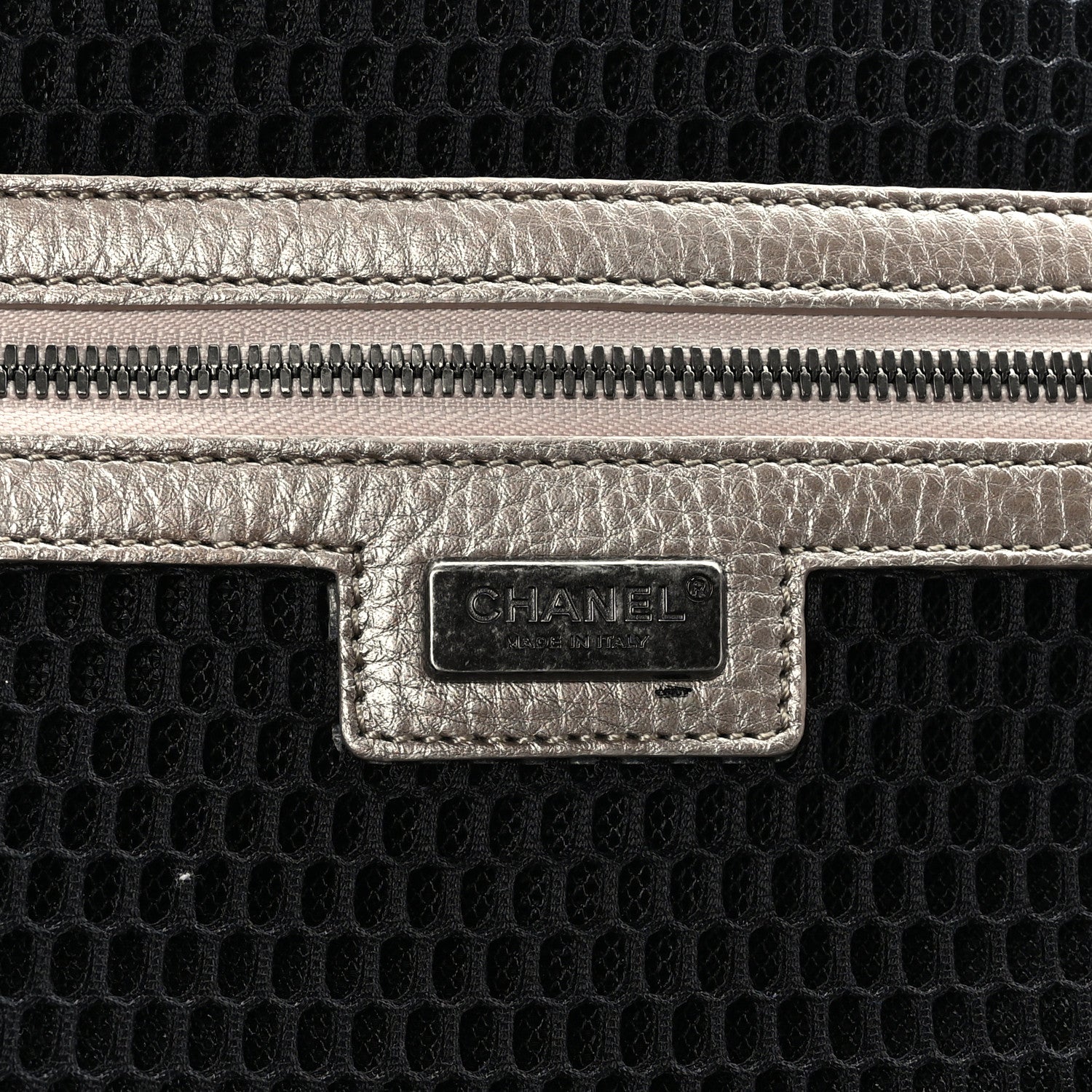 Chanel Metallic Calfskin Quilted Coco Case Trolley Gold 5 of 9