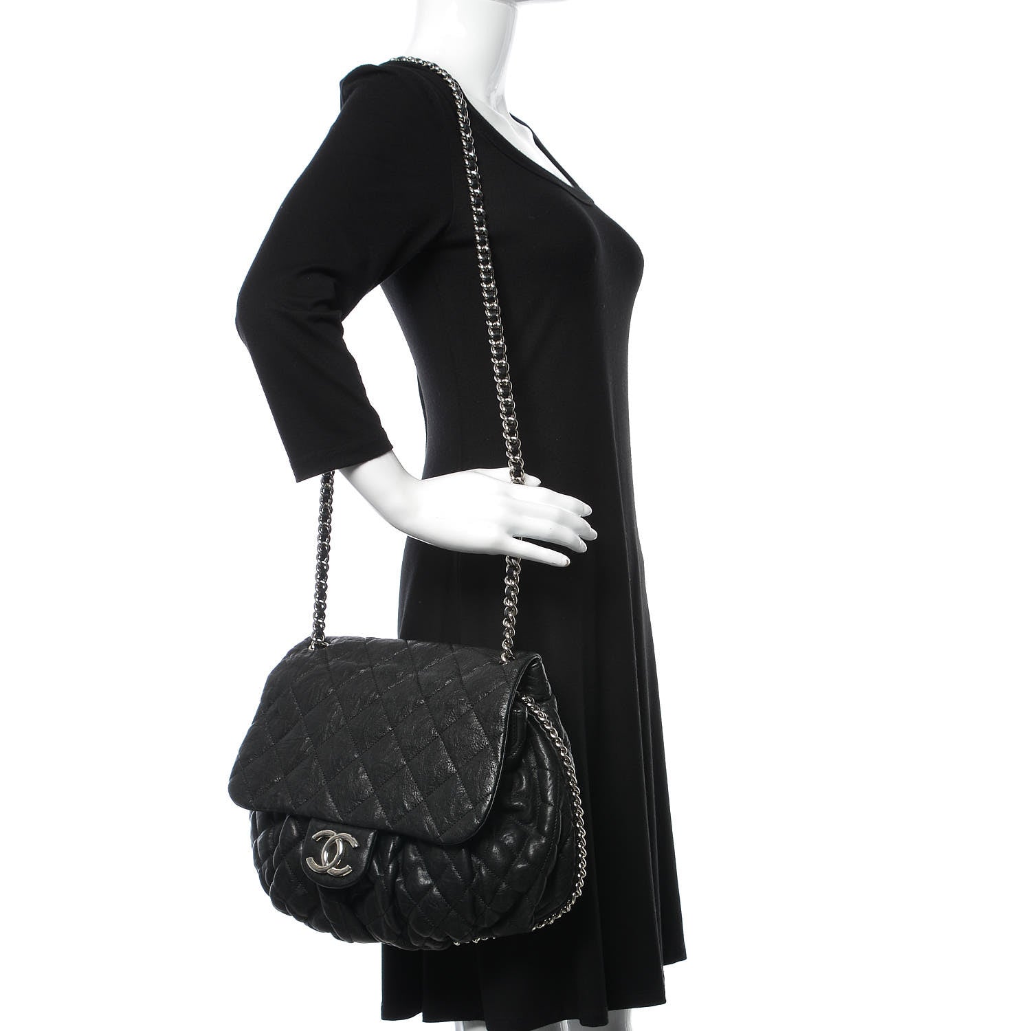 Chanel Washed Lambskin Quilted Large Chain Around Messenger Black 2 of 9