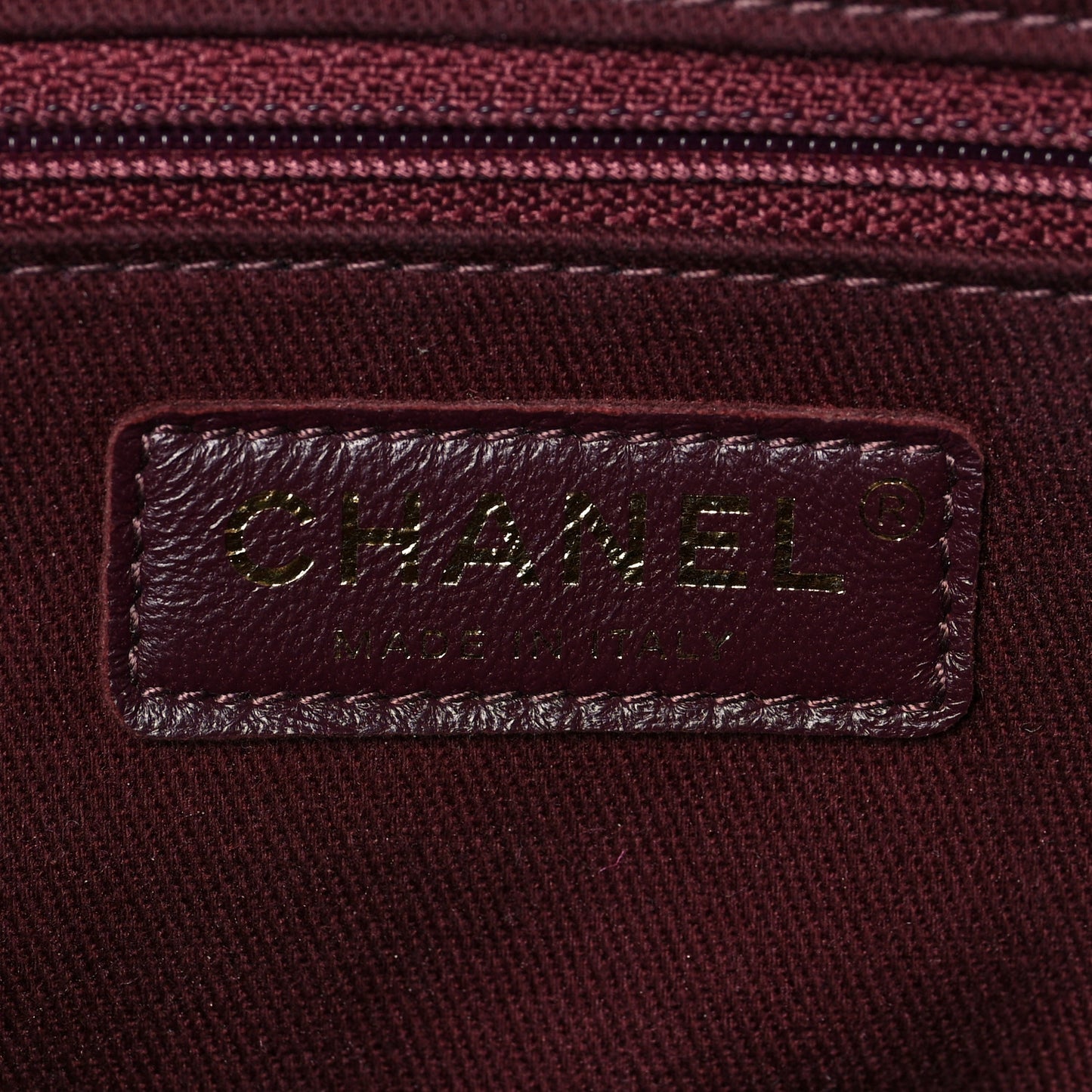 Caviar Quilted Medium Business Affinity Flap Black