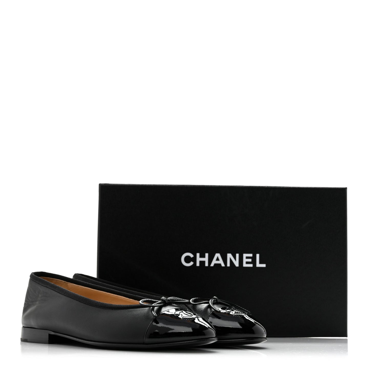Lambskin Patent Cap Toe Ballerina Flats 37 Black