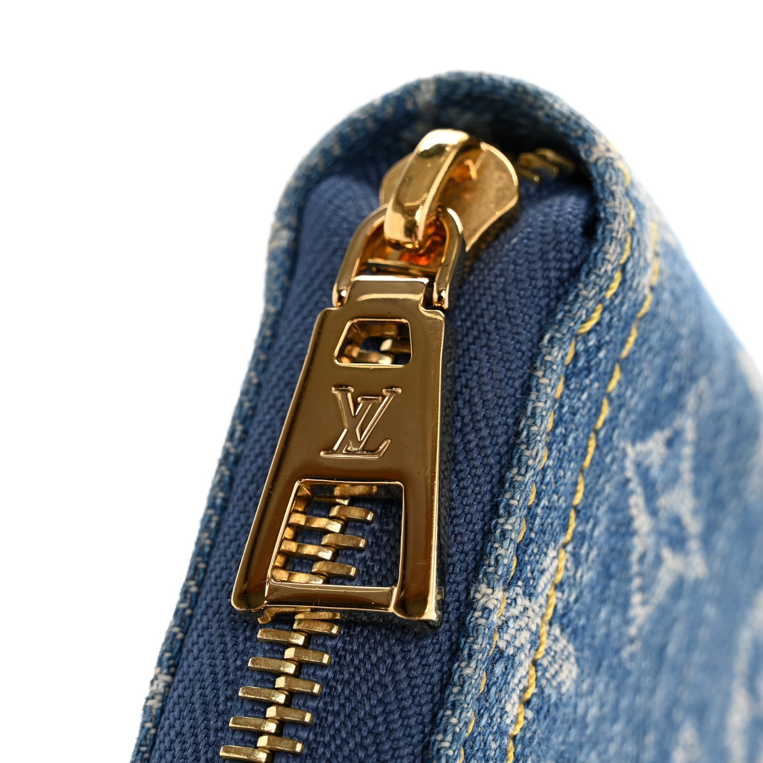 Louis Vuitton Monogram Denim Zippy Wallet Blue 1763109 – FASHIONPHILE