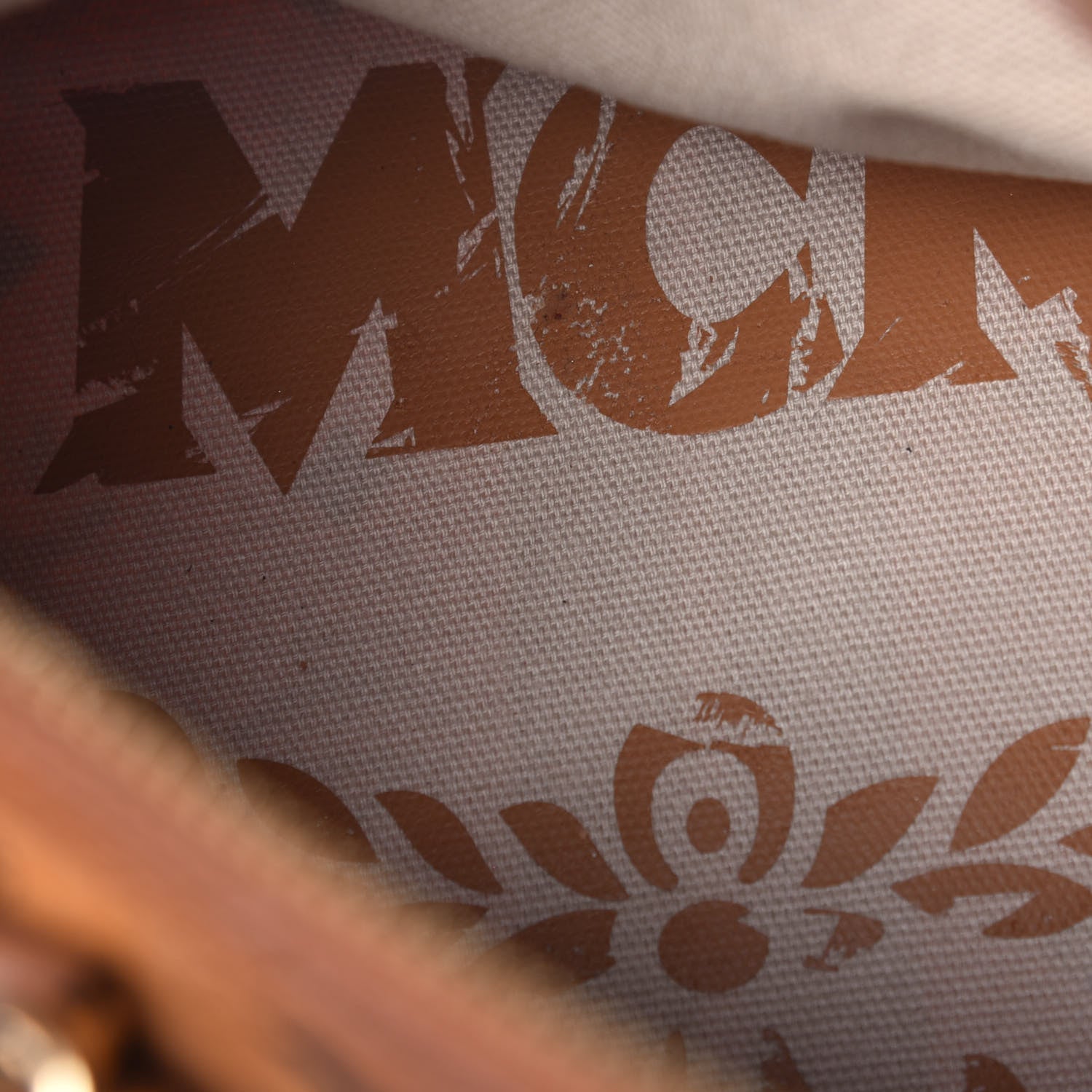 MCM Visetos Dog Bone Boston Bag Cognac 7 of 16