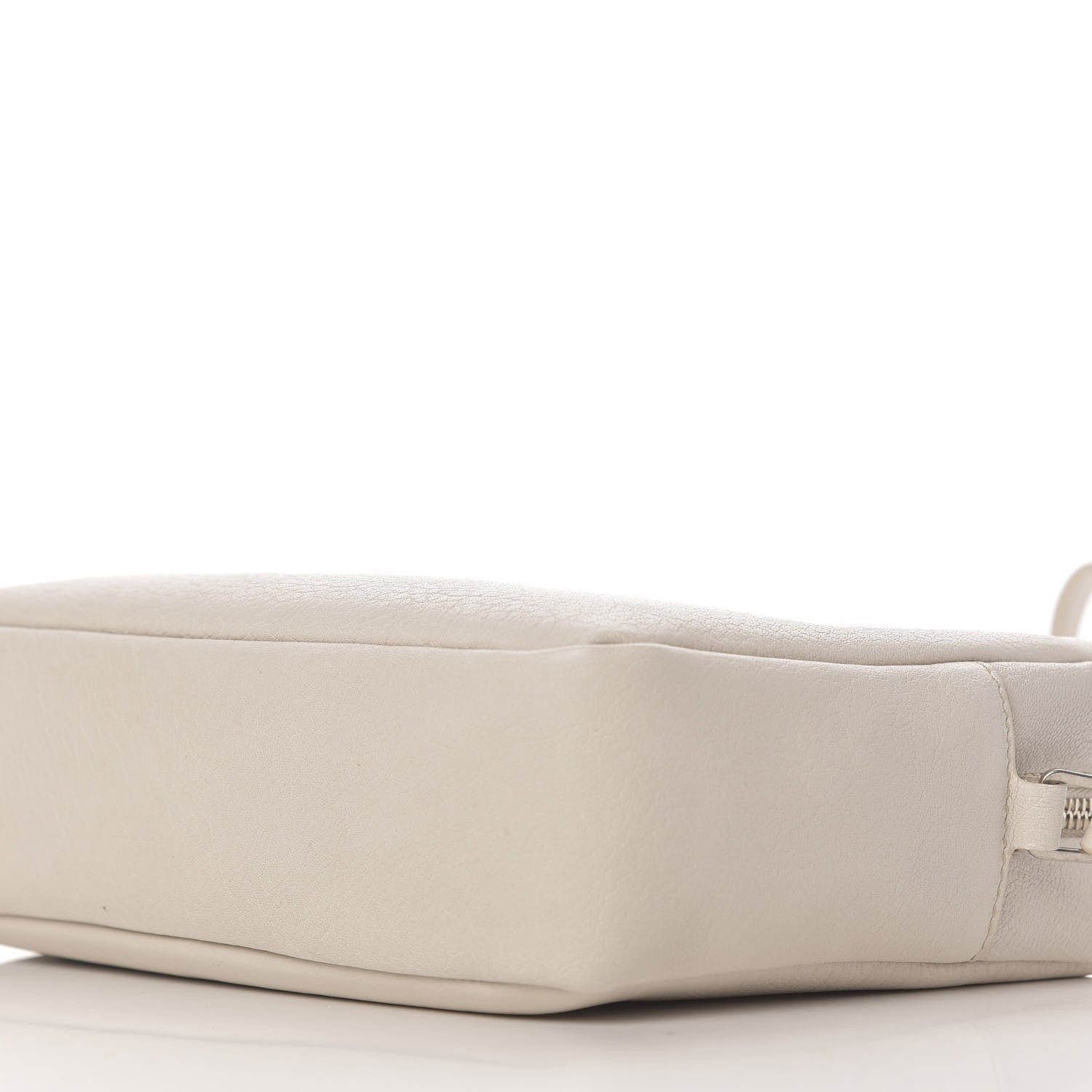 Saint Laurent Lambskin Monogram Small Lou Camera Bag Beige 7 of 9