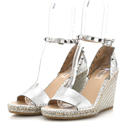 Valentino Garavani Metallic Grained Calfskin Rockstud Crisscross Ankle Strap Espadrille Wedge Sandals 39 Silver 4 of 11