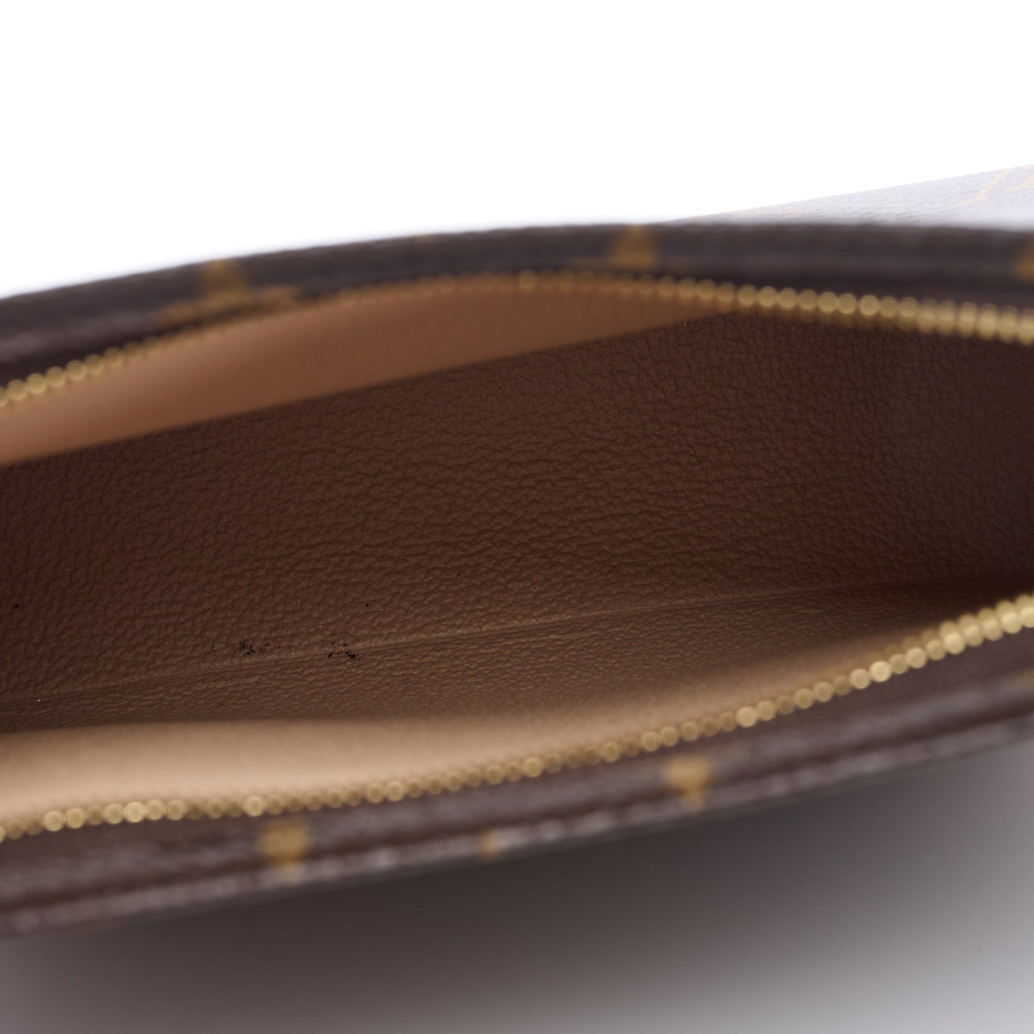 Louis Vuitton Monogram Toiletry Pouch 19 5 of 6