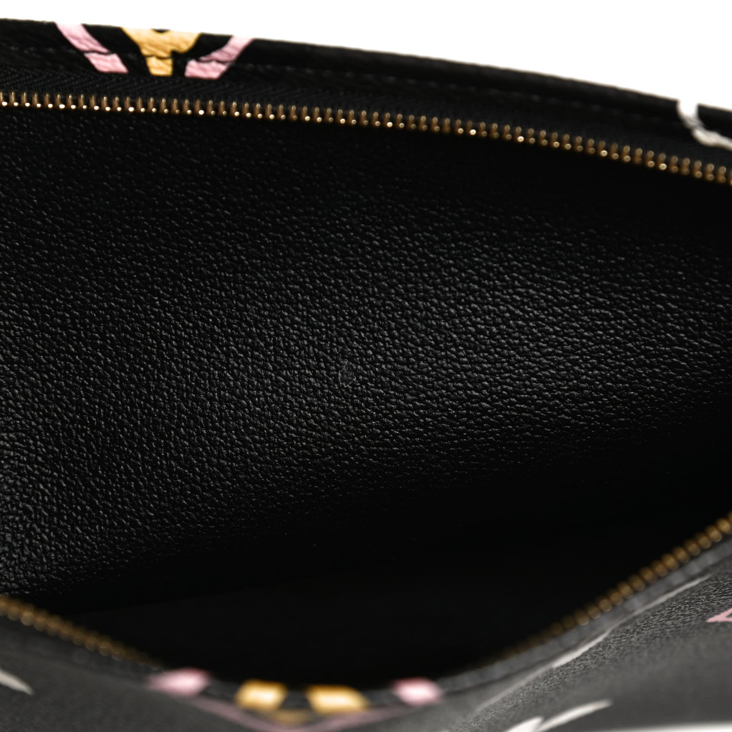 Louis Vuitton Monogram Giant Wild At Heart Toiletry Pouch 26 Black 11 of 11