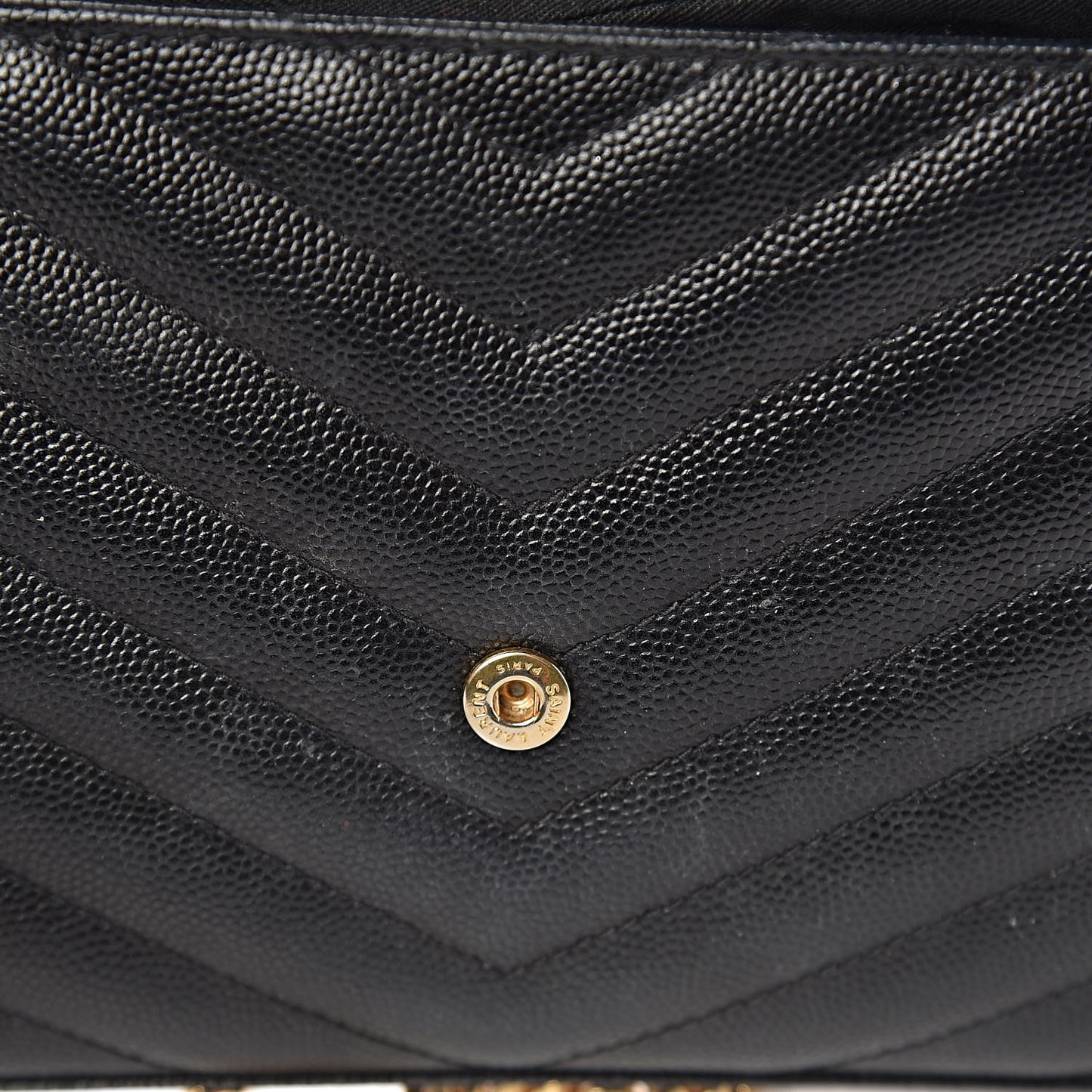 Grain De Poudre Matelasse Chevron Monogram Chain Wallet Black