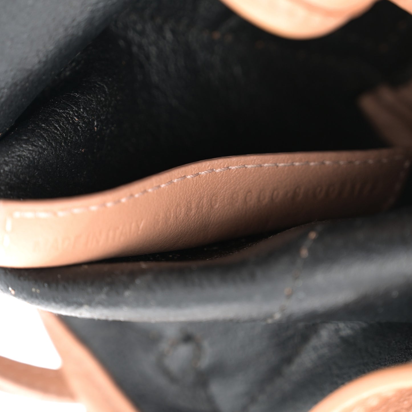 Nappa S Navy Cabas Beige Latte