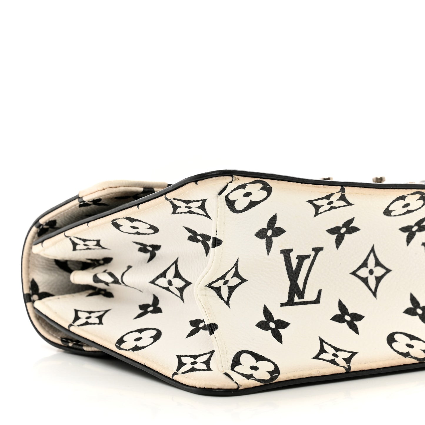 Vernis Epi Monogram Wynwood Black White