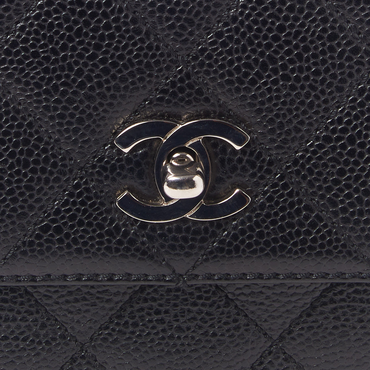 Caviar Quilted Jumbo Kelly Flap Black