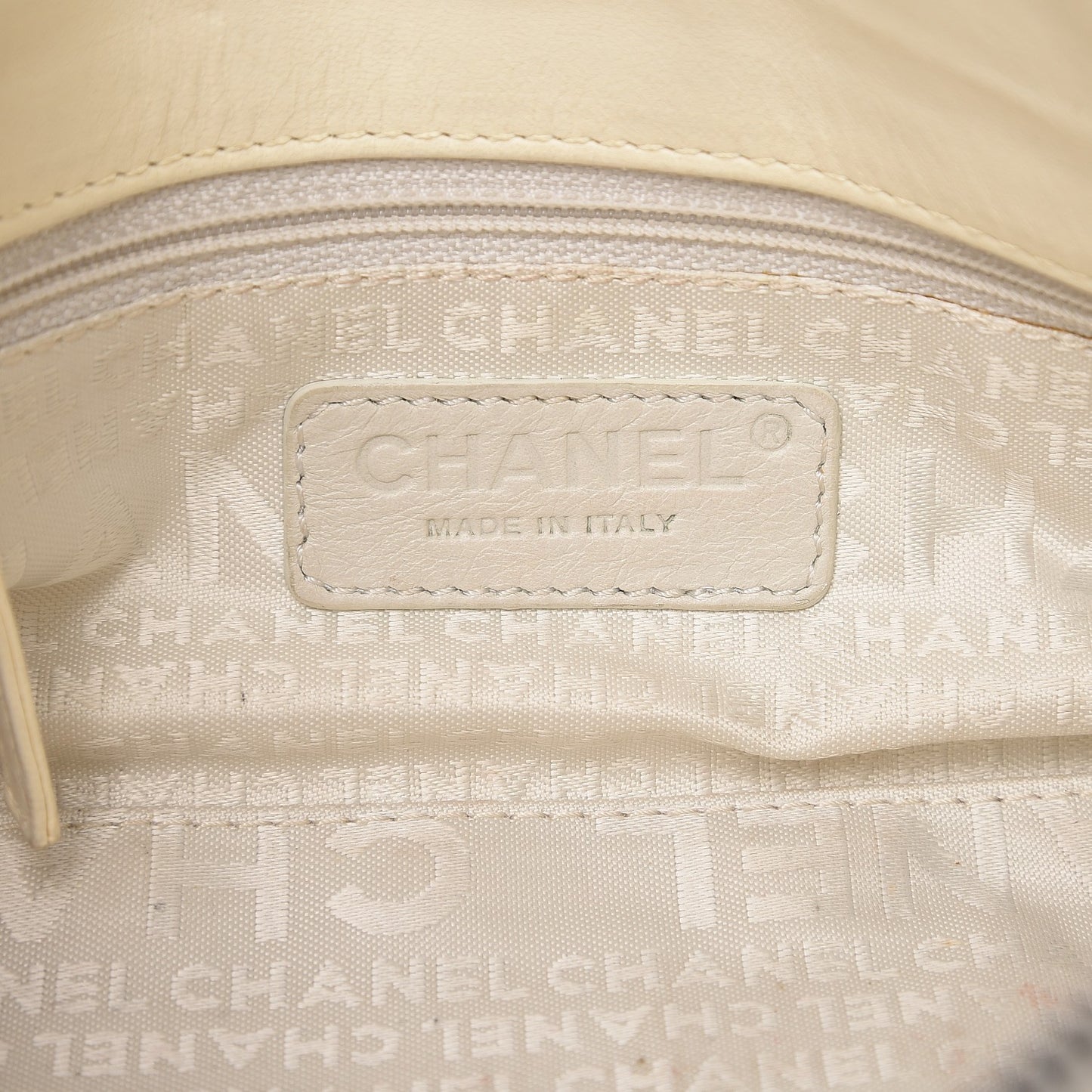 Lambskin Square Quilted Double Chain Bag White