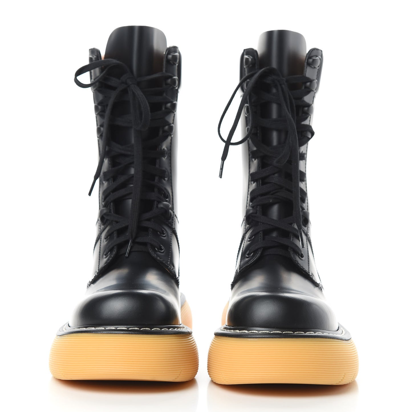 Calfskin The Swell Lace Up Boots 38 Black Natural Rubber
