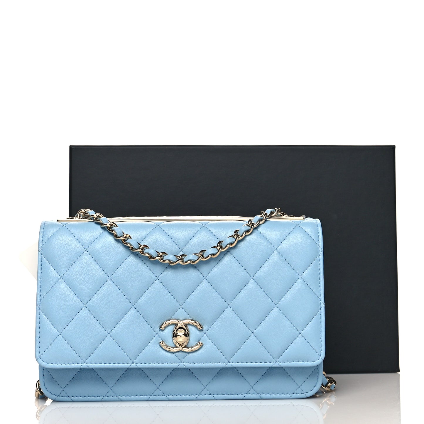 Lambskin Quilted Trendy CC Wallet On Chain WOC Light Blue