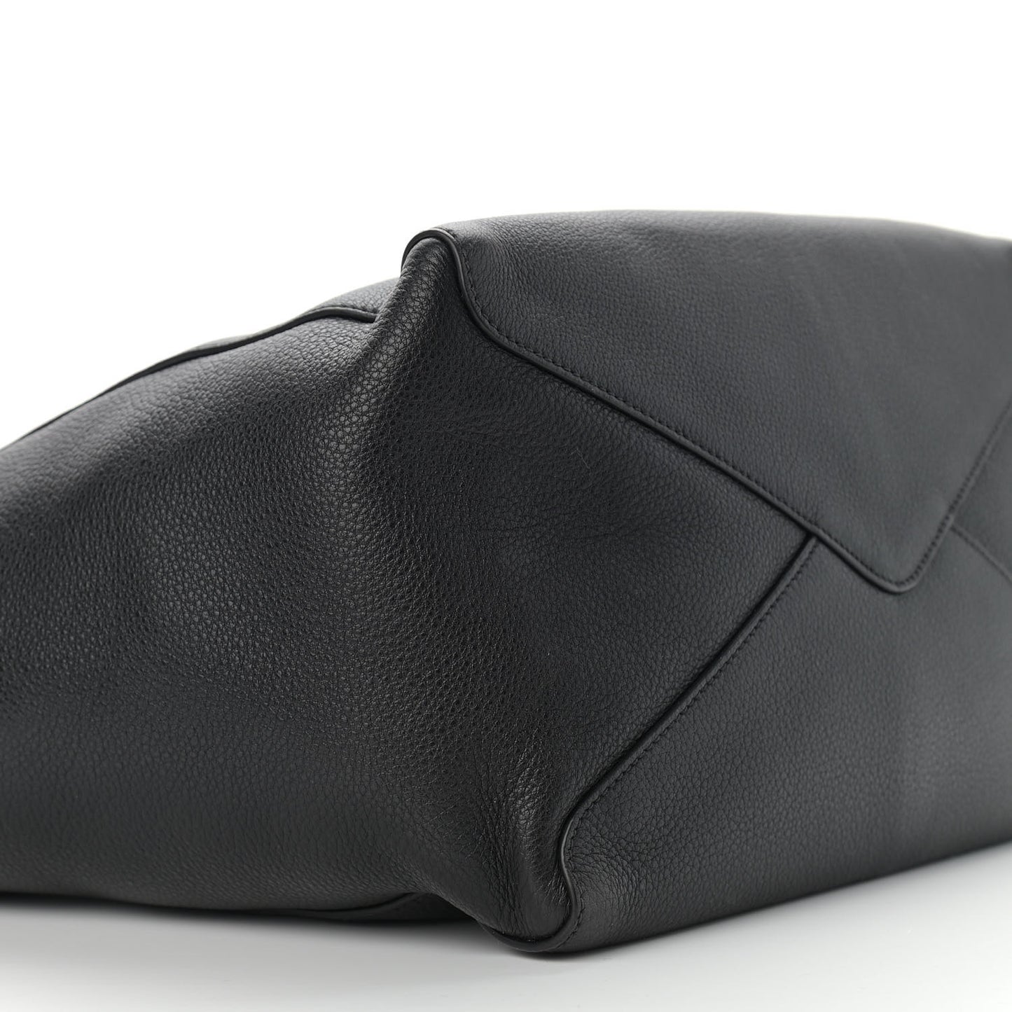 Vitello Daino Tote Black
