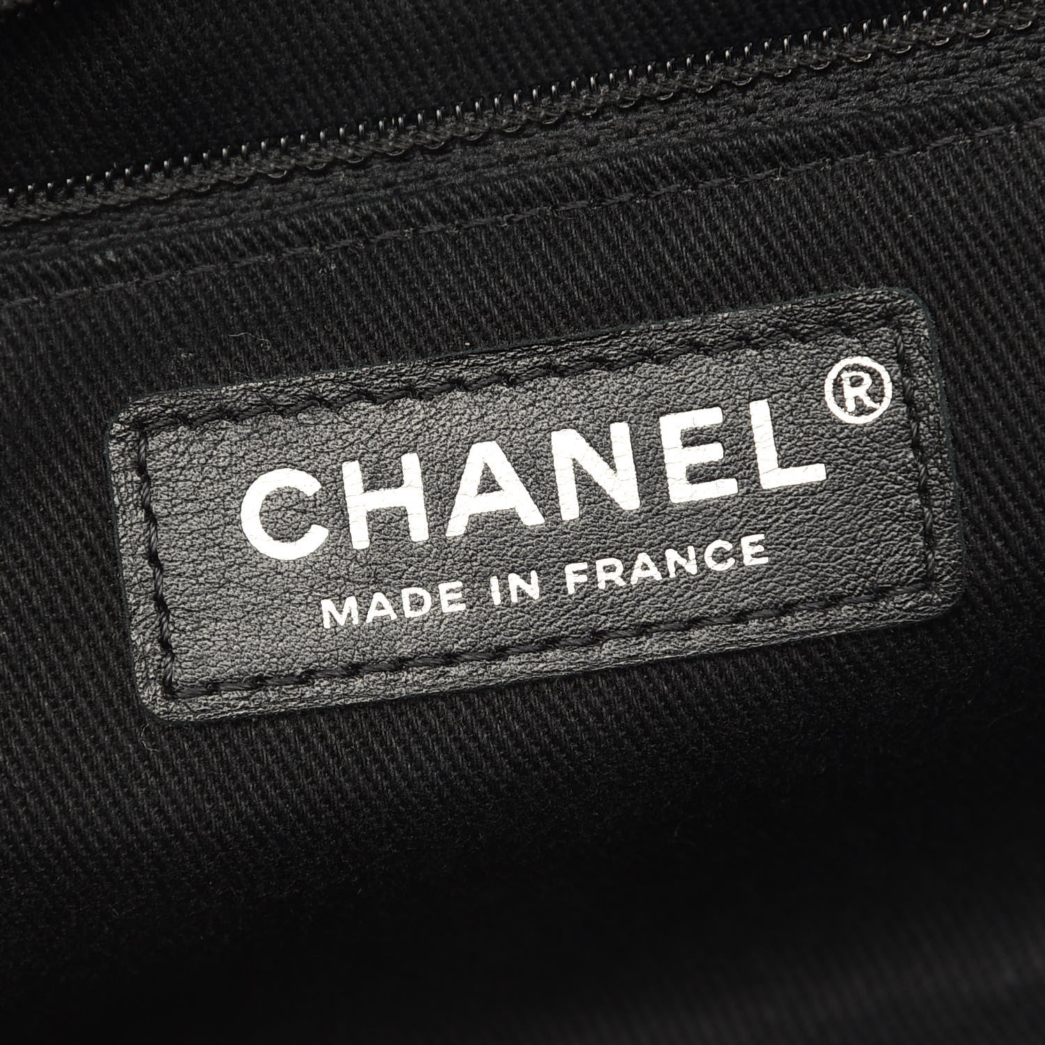 Chanel Calfskin Quilted Double Stitch Hamptons Clutch with Chain Black 5 of 10