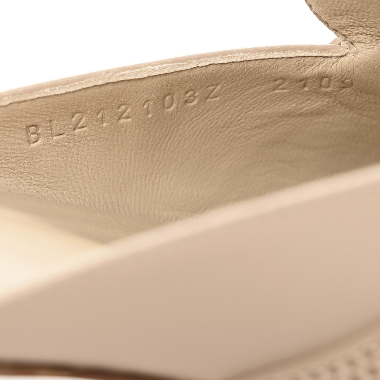 Hermes Shiny Lizard Calfskin Oz Mules 38 Beige Sarrazin 40 Beige Sarrazin 9 of 12