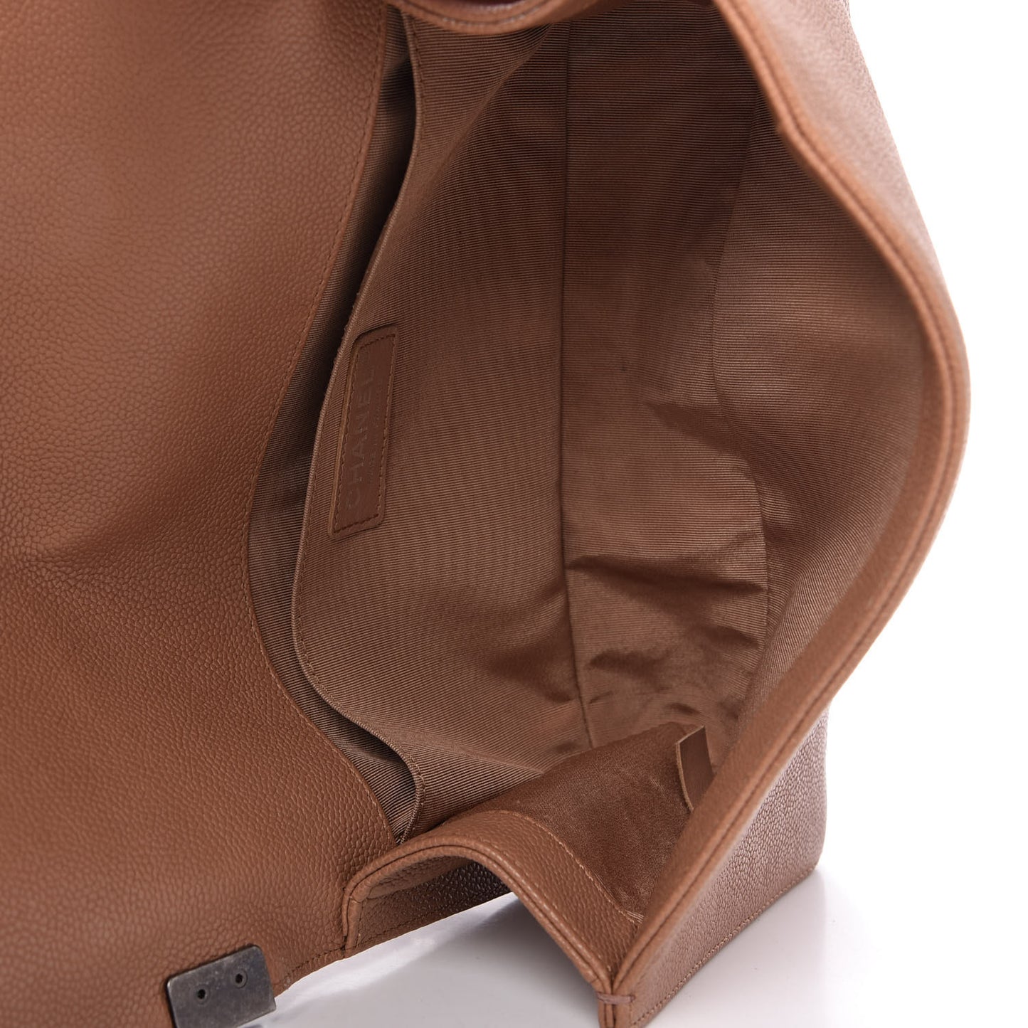 Caviar Quilted Medium Boy Flap Camel