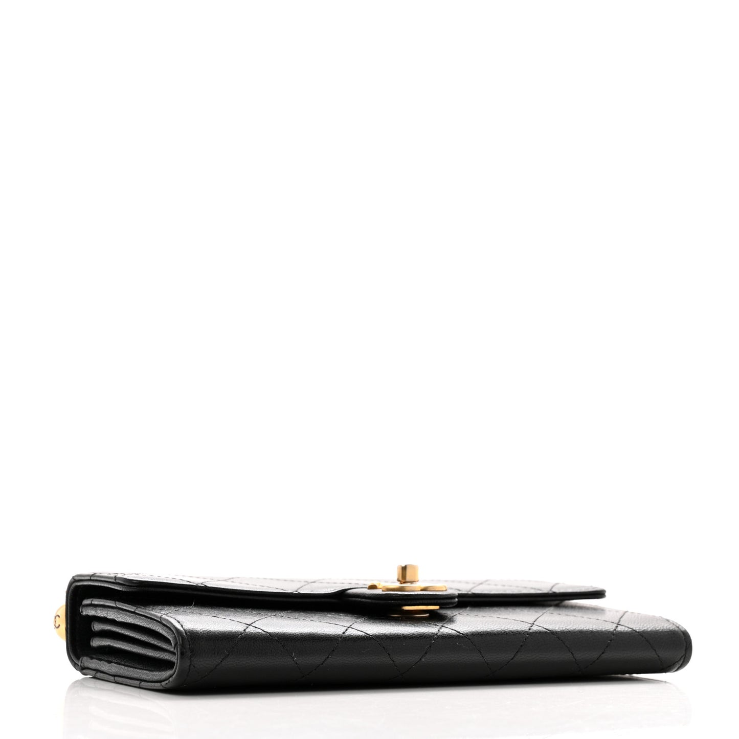 Goatskin Quilted Chic Pearls Clutch With Chain Black