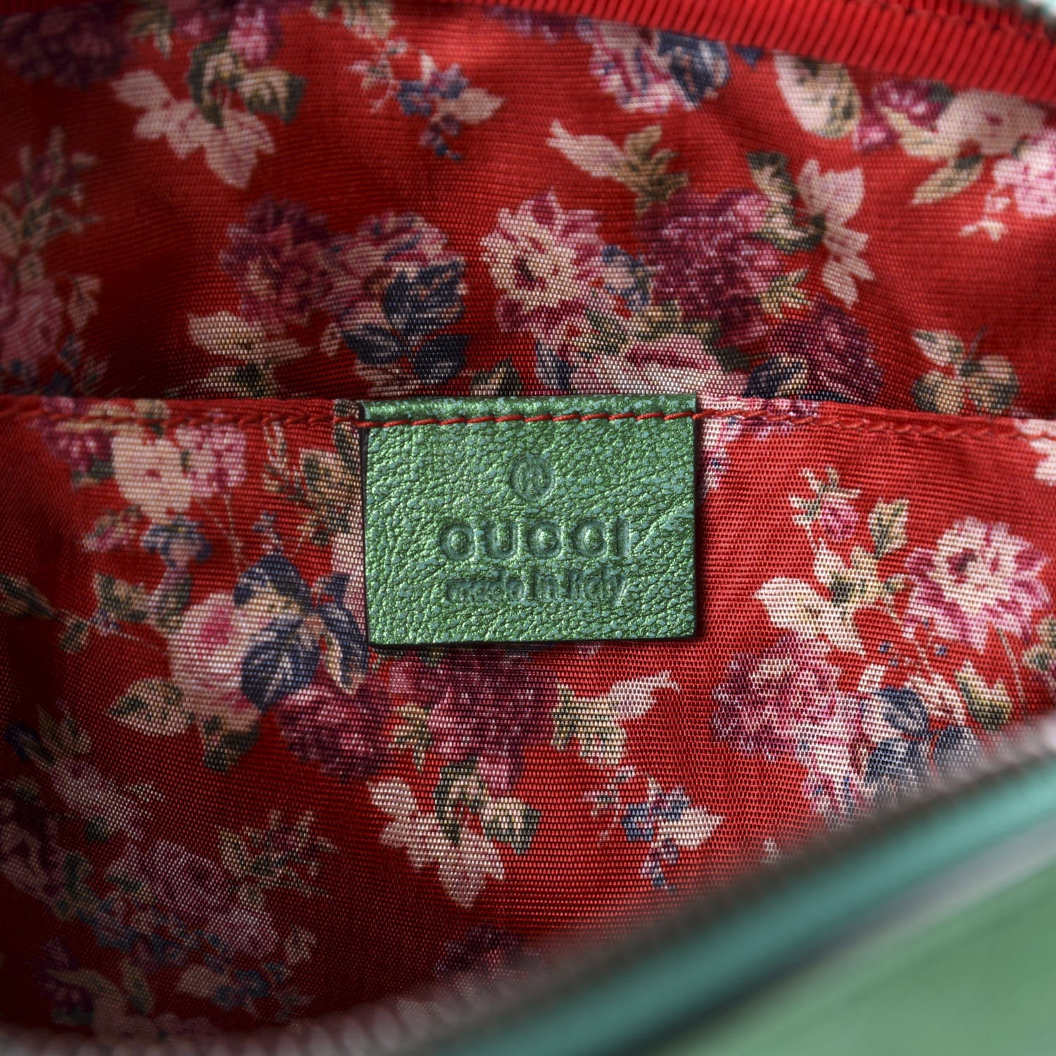Gucci Laminated Nappa Trapuntata Small Zumi Shoulder Bag Jasmine Green 8 of 10